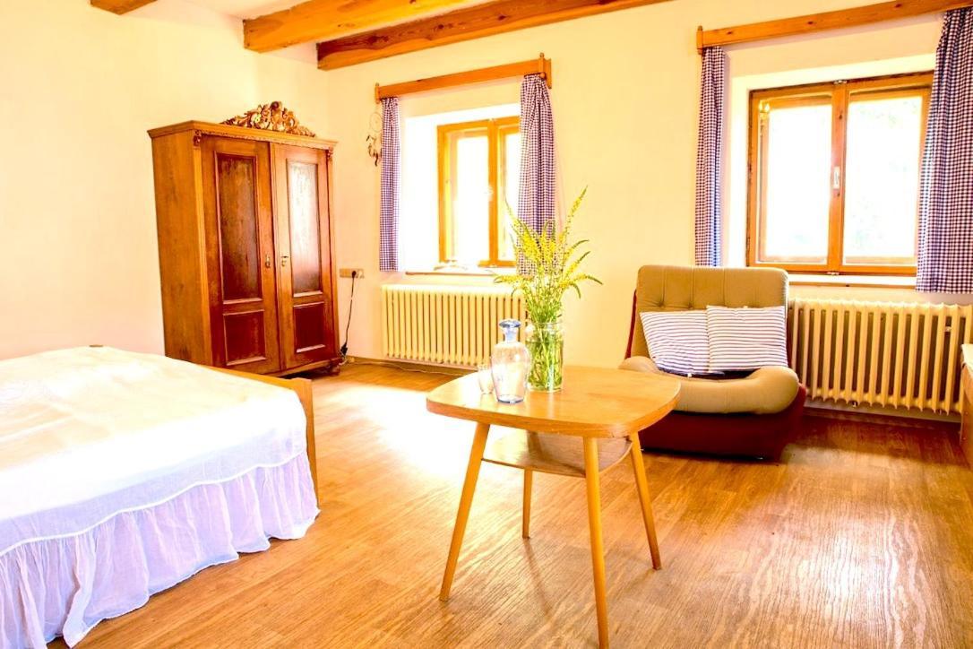Safar Residence Hrachoviste Eksteriør billede
